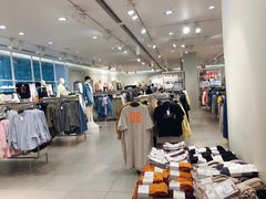 -H&M(华润万象城店)