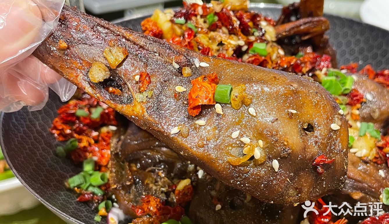 🔥辣到冒汗的湘菜，🌶️会吃辣的来｜海口美食
