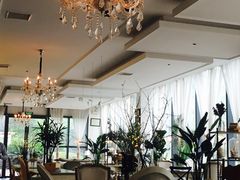 -MOMENT湖景餐厅(解放路店)