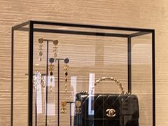 -Chanel(德基广场店)