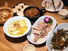 -杭百味·大众精选杭帮菜(西湖音乐喷泉店)