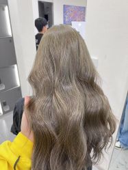 -HAIR HERE造型