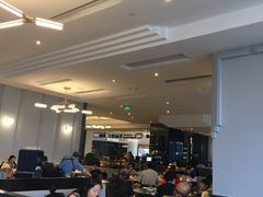 -港丽餐厅(高德置地店)