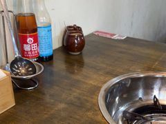 -渝嘴小老弟老火锅(华新村店)