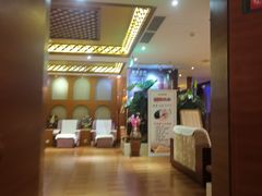 -鸿泰洋美食水会(东门中店)