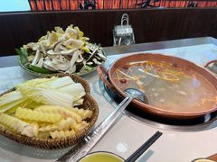-菌自由丨野生菌火锅特色庭院餐厅(丽江古城店)