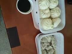 -凤起龙游老面包子(凯德晶品店)