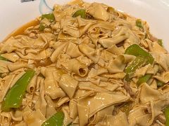 尖椒干豆腐-东北人家铁锅炖(水岸帝景店)