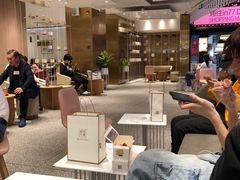 -奈雪的茶(湖滨银泰in77C区PRO店)