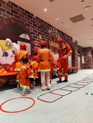 -奈尔宝家庭中心·亲子餐厅(北京东坝万达店)