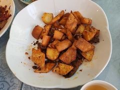 -汗腾格里·风味餐厅(新疆驻京办店)