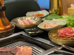 -臻牛烤肉