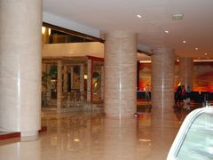 大堂-天津滨海圣光皇冠假日酒店