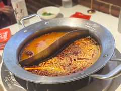 鸳鸯锅-钢管厂五区小郡肝火锅串串香(总店)