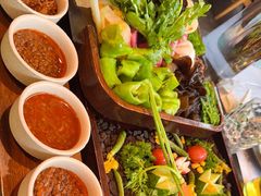 东北蘸酱菜-蘸小院铁锅炖·蘸酱菜·东北菜(怀远门店)