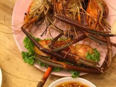 -J Daeng Seafood