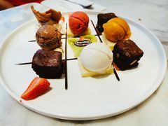 巧克力连连看冰淇淋堂食菜式-哈根达斯(虹口店)