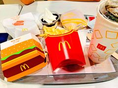 -麦当劳(南京路2店)