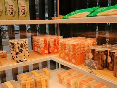 -爱达乐面包生日蛋糕(资阳圣高商业广场店)