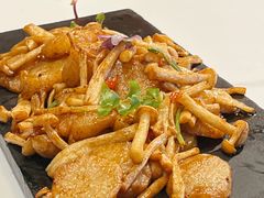 -荟廷·晶萃(陆家嘴尚悦湾店)