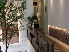 -蜜桃餐厅·伴山(湖滨商业街店)