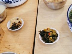 -镇南锅盖面馆(解放路店)