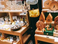 店内环境-猫的天空之城概念书店(杭州南宋御街店)