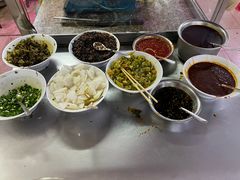 -肥佬良扣肉粉面店(梧州总店)