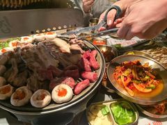 -草家酱蟹炭火烤肉店(珲春南路一店)