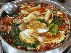 -黄利砖万峰林布依特色酸笋牛肉馆