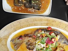 -桥边小楼·手工云南菜·古城观景小楼