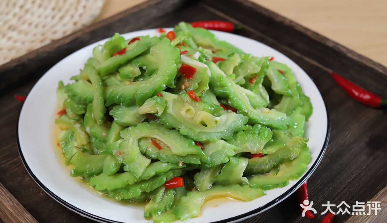 教你这么炒苦瓜，好吃不苦又清爽！