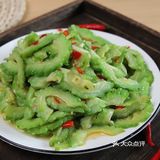 教你这么炒苦瓜，好吃不苦又清爽！