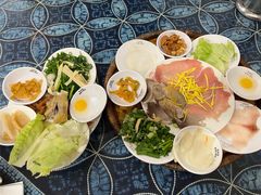 -桥香园云南过桥米线(金马碧鸡店)