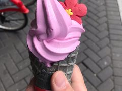 紫薯华夫筒-麦当劳(杭州西湖银泰百货店)