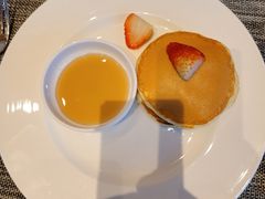 蓝莓薄饼-重庆尼依格罗酒店·欣厨Niccolo Kitchen
