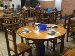 大堂-光头强美食