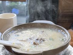 窝蛋牛肉粥-澳门西南饭店·粤菜·茶市·手工点心(华海路店)