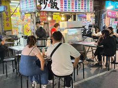 -六合夜市
