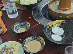 -洞庭洲·防空洞火锅·铜锅涮肉·烧烤(新百广场店)