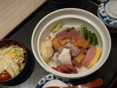 -小山日本料理(兴业太古汇店)