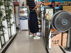 -摩圣汽车深度保养中心(亦庄旗舰店)