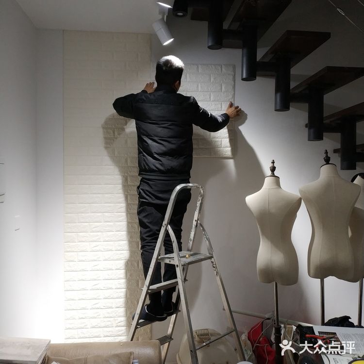 果儿鱼儿是间婚纱店,也是我们的家