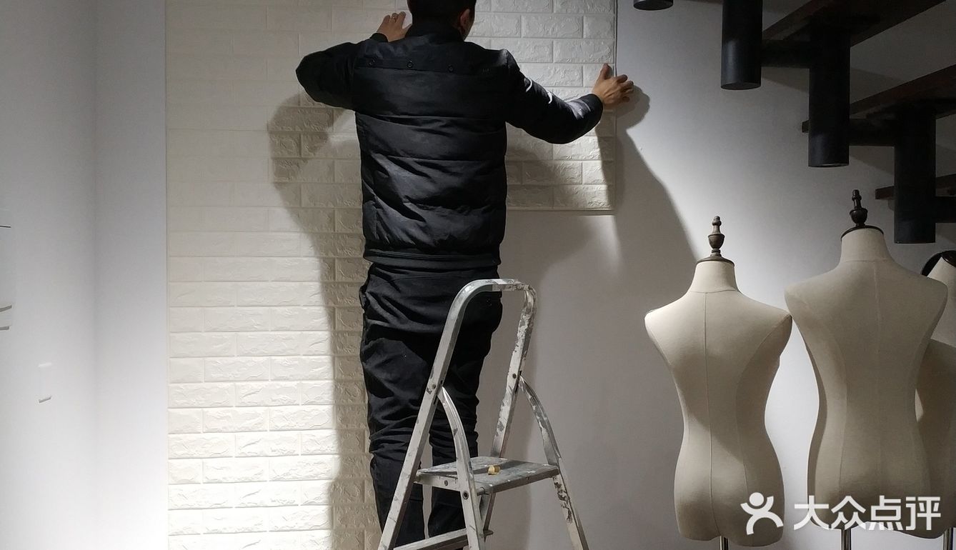 果儿鱼儿是间婚纱店，也是我们的家