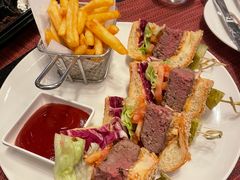 -WOLFGANG PUCK KITCHEN & BAR(迪士尼小镇店)