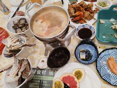 -金马门国际美食百汇(珞喻路店)