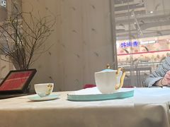-燕庭·纯燕窝·甜品下午茶(南京西路店)