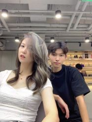 -变画·发型STUDIO