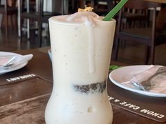 CHOM&nbsp;HEALTHY&nbsp;SHAKE-Chom Cafe and Restaurant