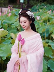 -一揽芳华汉服旗袍体验馆(拙政园店)